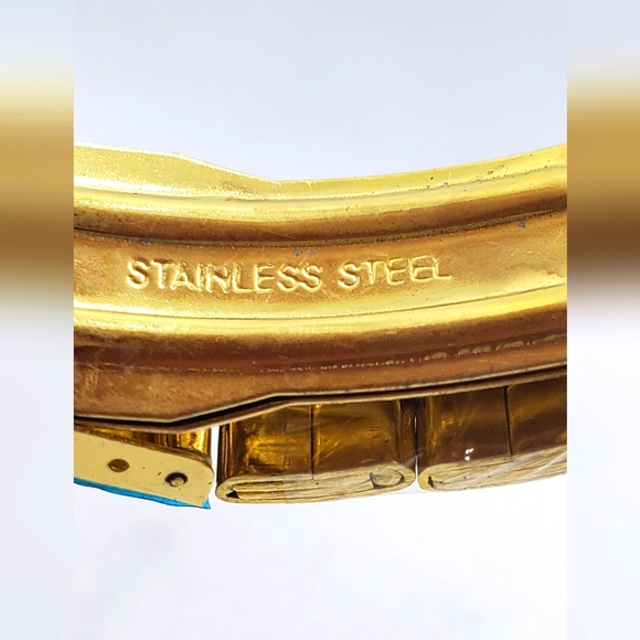 NWOT Dgjud Men's Quartz Watch-in Elegant Gold Tone -White Face -Rhinestones - Picture 5 of 6